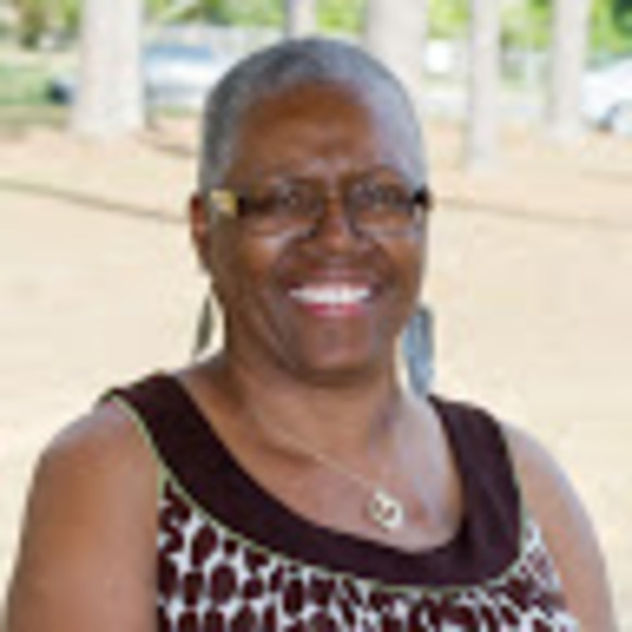 Meet your Posher, Angela - Picture 1 of 1